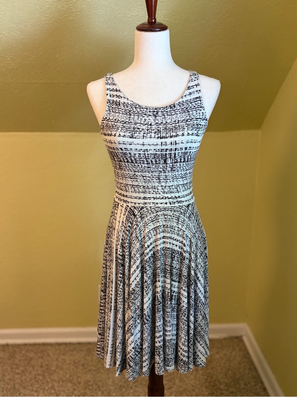 Cynthia Rowley Black and White Print Sleeveless Mini Dress